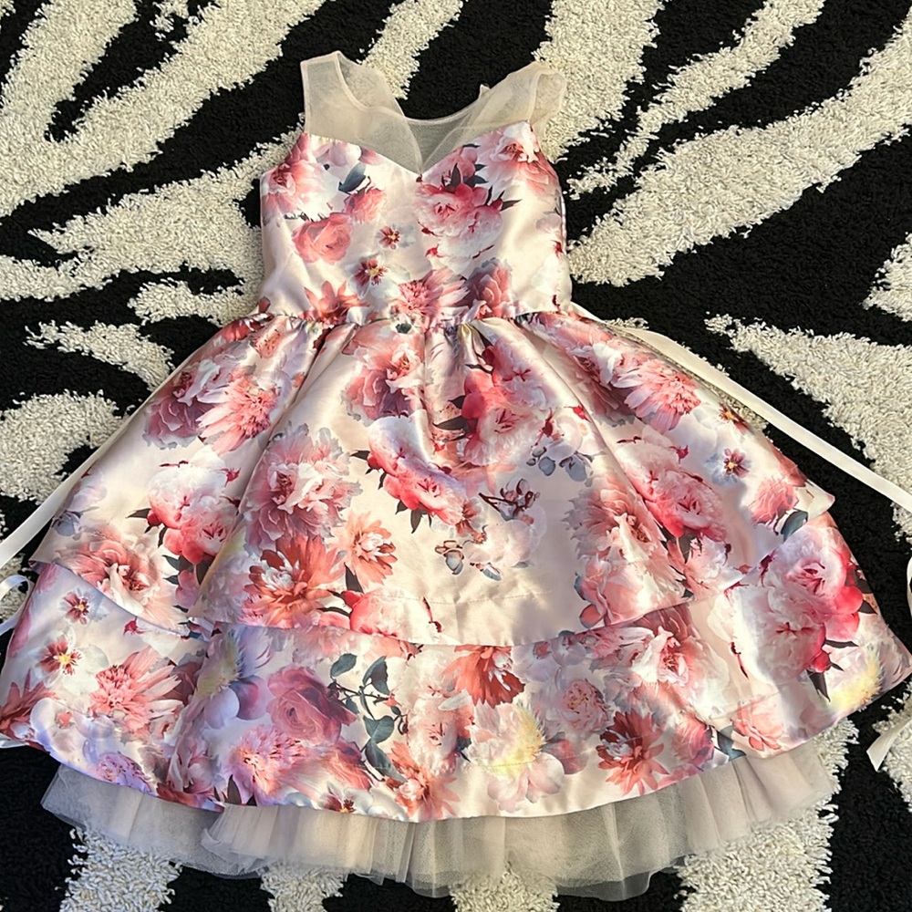 Girls Beautiful Pink Floral Sleeveless Dress Size 12
